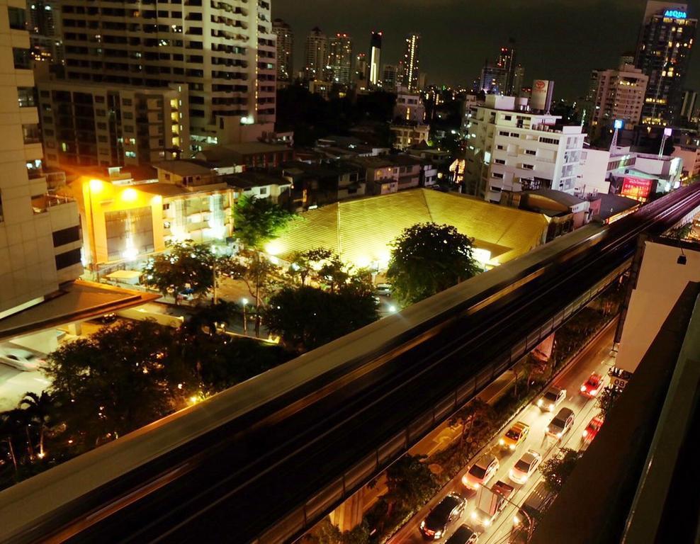 V Residence Bangkok Exterior photo