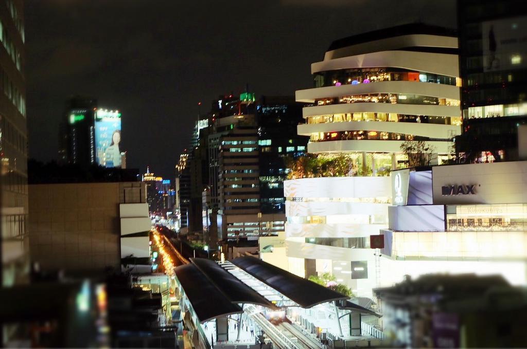 V Residence Bangkok Exterior photo